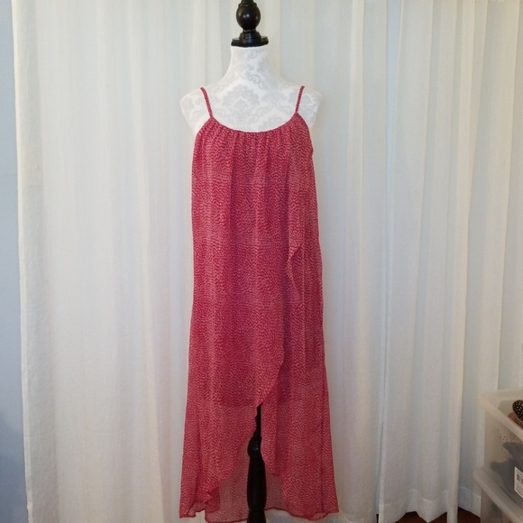 H&M Dresses & Skirts - H & M hi lo dress